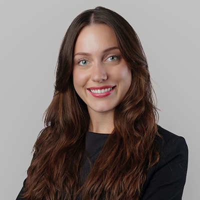 Monique_3-400x400-1-1